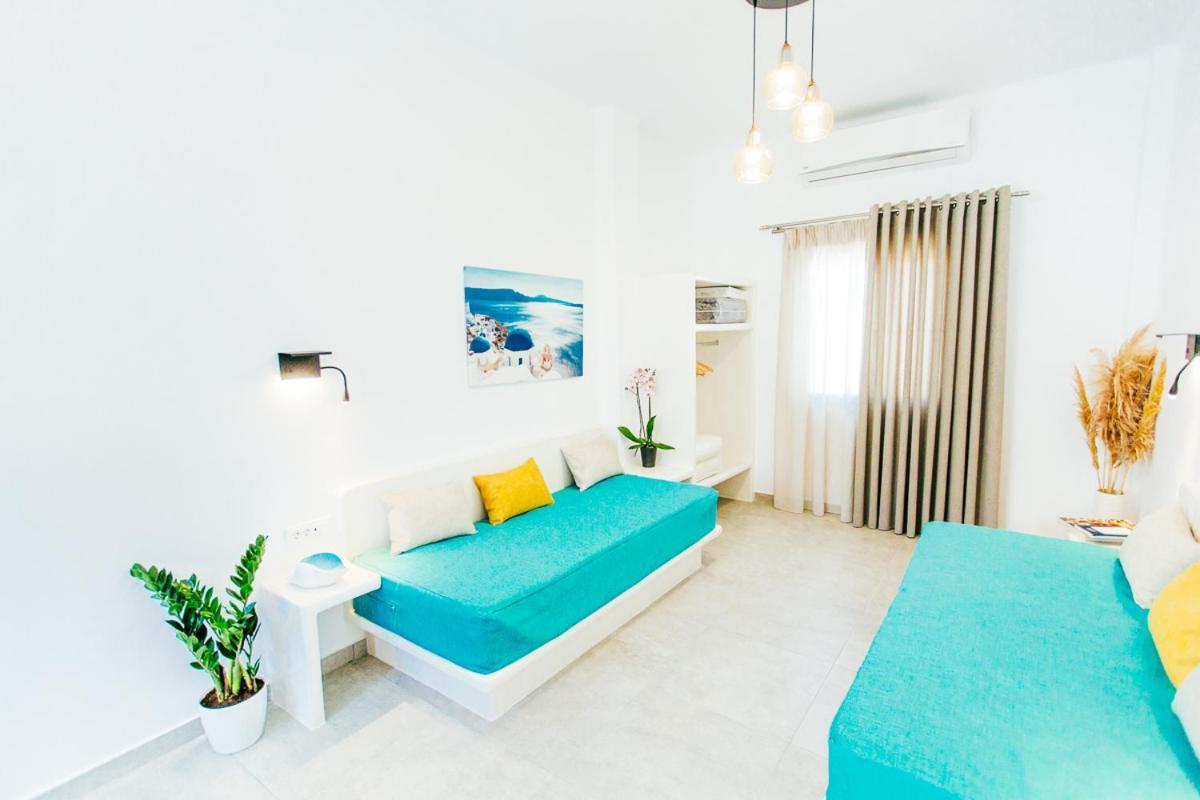 Floresita Apartment Фира Екстериор снимка